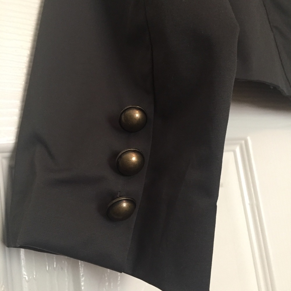 Jacket - Picture 4 of 6